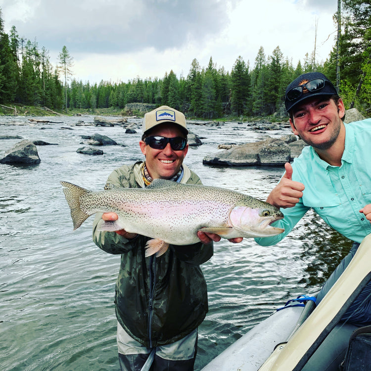 Composite Rear Knee Brace for Raft Frame